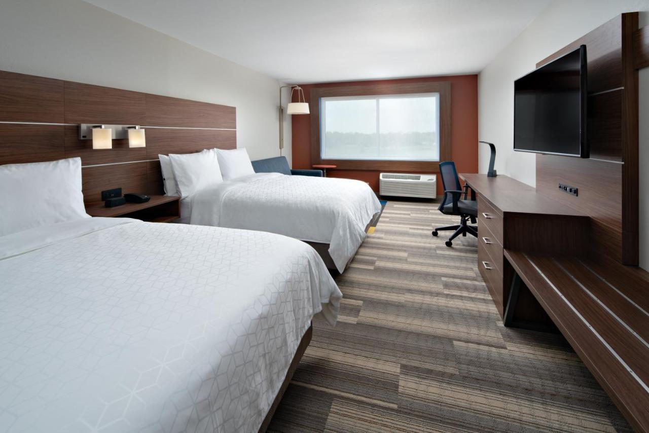 Holiday Inn Express & Suites - Elkhorn - Lake Geneva Area By Ihg Exterior foto